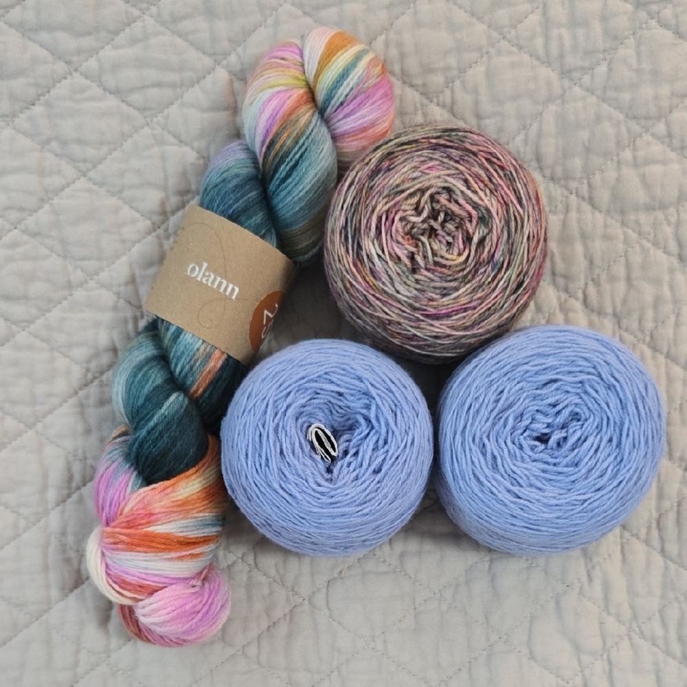 Lot of fingering weight pastel yarns